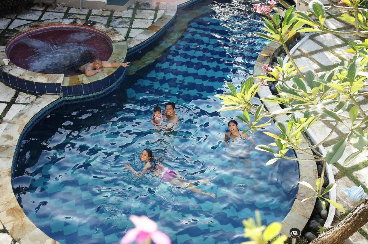 Villa M&K Kuta Lombok Exterior foto