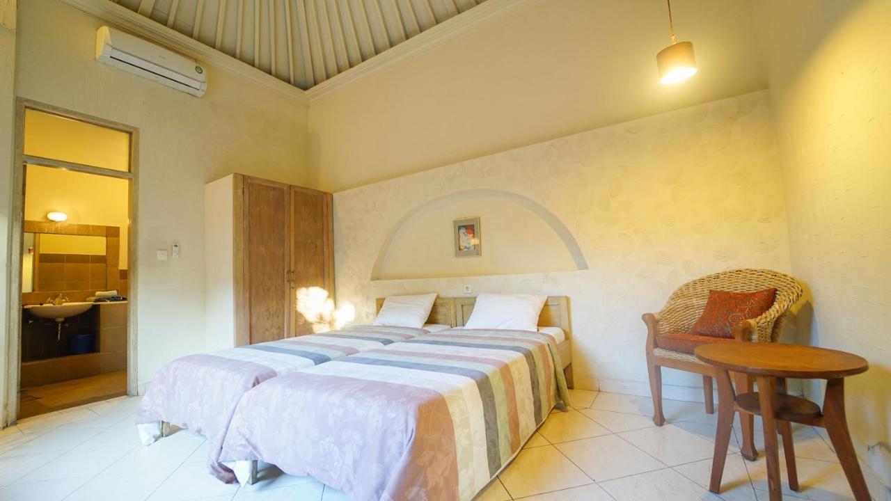 Villa M&K Kuta Lombok Exterior foto