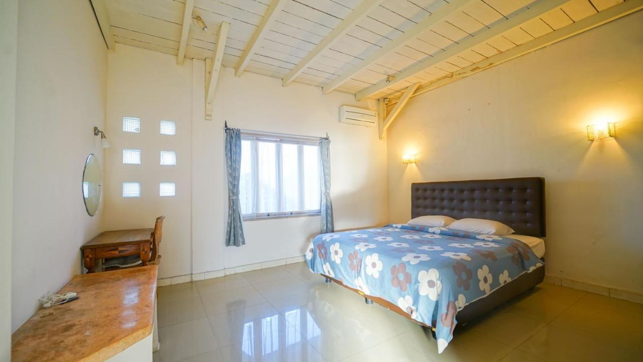 Villa M&K Kuta Lombok Exterior foto