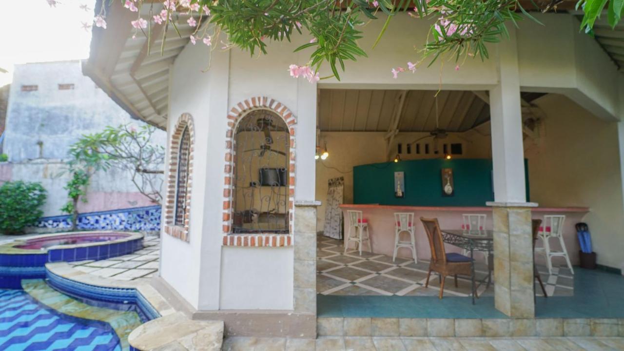 Villa M&K Kuta Lombok Exterior foto